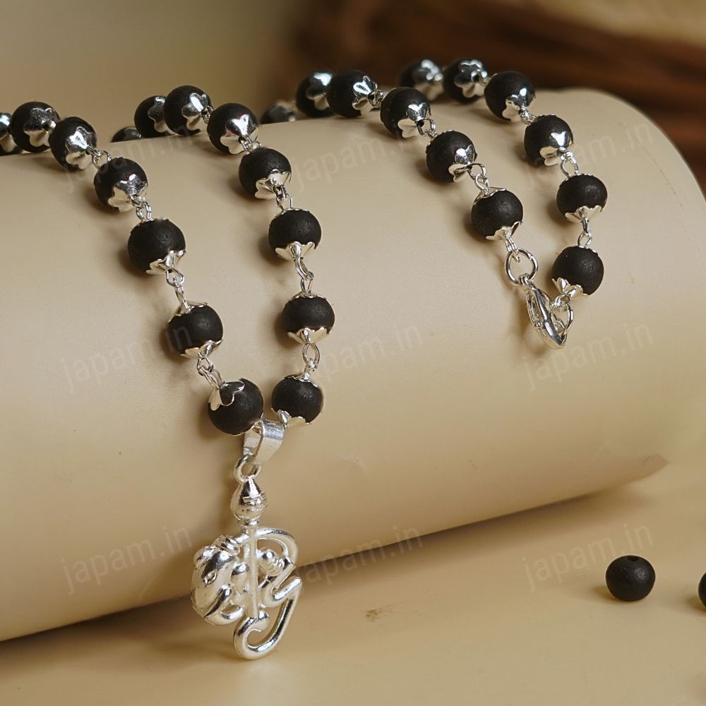 Silver Plated Karungali Necklace with Shiv Parivar Pendant